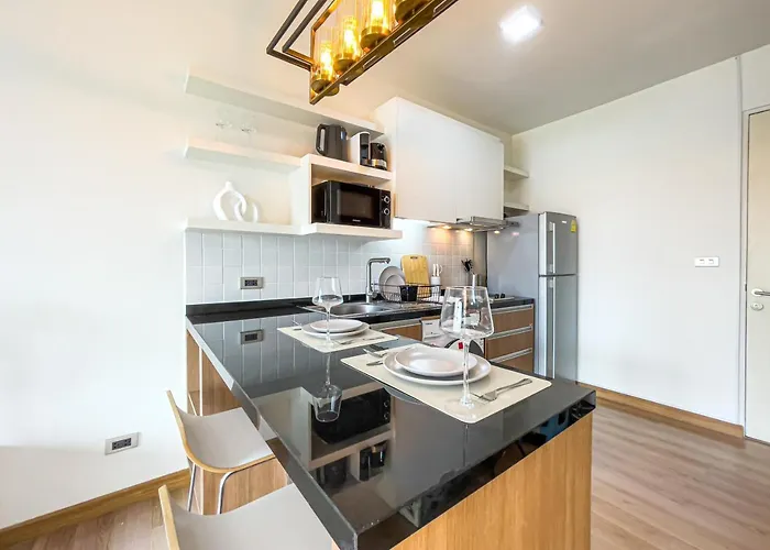Ferienhaus Prime Sukhumvit Living - Bts Phrom Phong - Ultra Fast Wifi *
