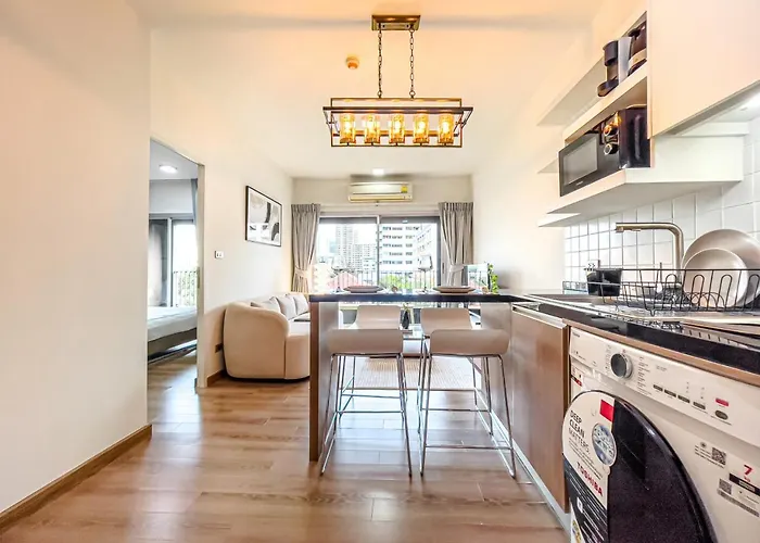 Prime Sukhumvit Living - Bts Phrom Phong - Ultra Fast Wifi Ferienhaus *